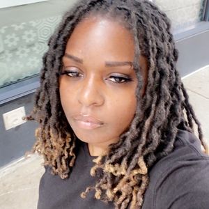 Meet your Posher, Kyla